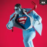 McFarlane Toys DC Direct Superman Red & Blue 1:10 Resin Statue - Thumbnail 5