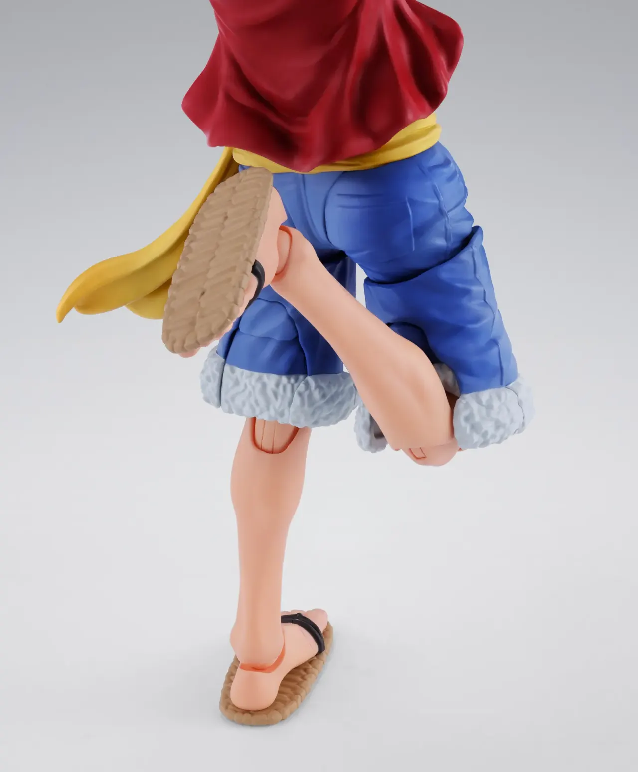 Bandai Spirits Monkey D. Luffy S.H.Figuarts 15 cm Figure - Image 3