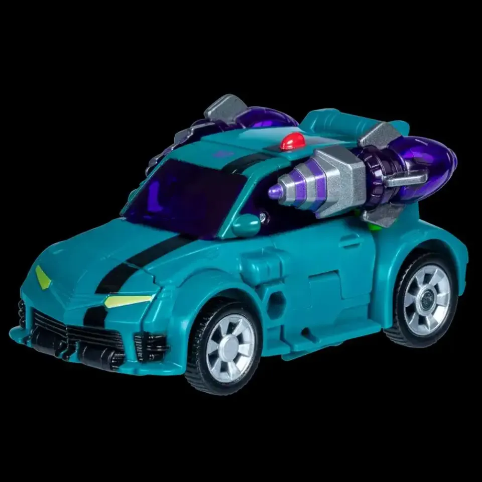 Hasbro Age of the Primes Deluxe Fugitive Waspinator Figure - Image 3
