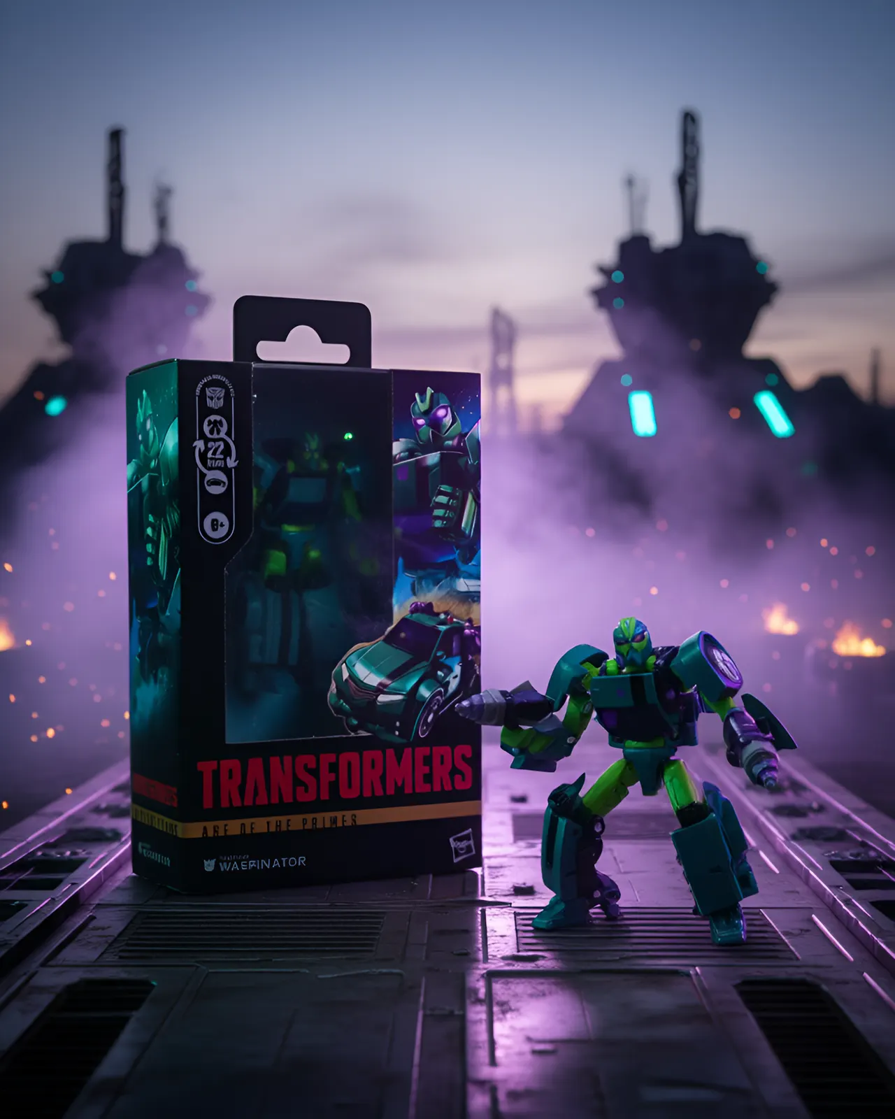 Hasbro Age of the Primes Deluxe Fugitive Waspinator Figure - Image 7