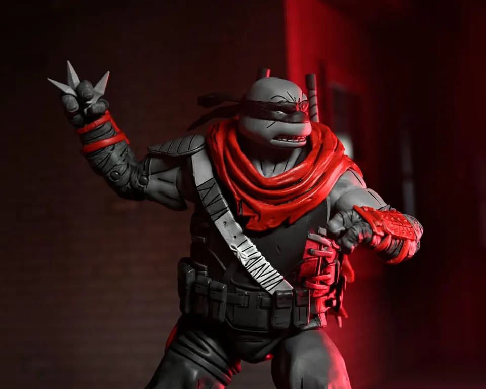 NECA TMNT Ultimate Leonardo Nightwatcher 7" Figure - Image 4