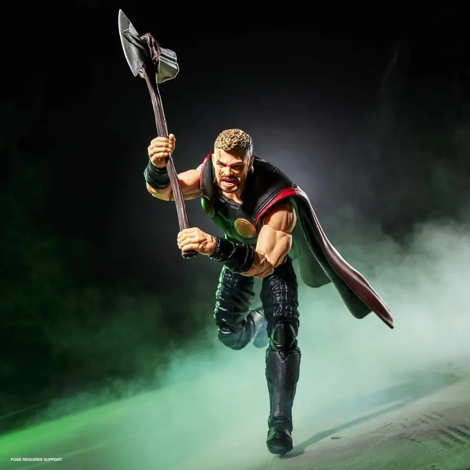 Hasbro Marvel Legends Avengers Doomsday Thor 6-inch Action Figure - Image 3