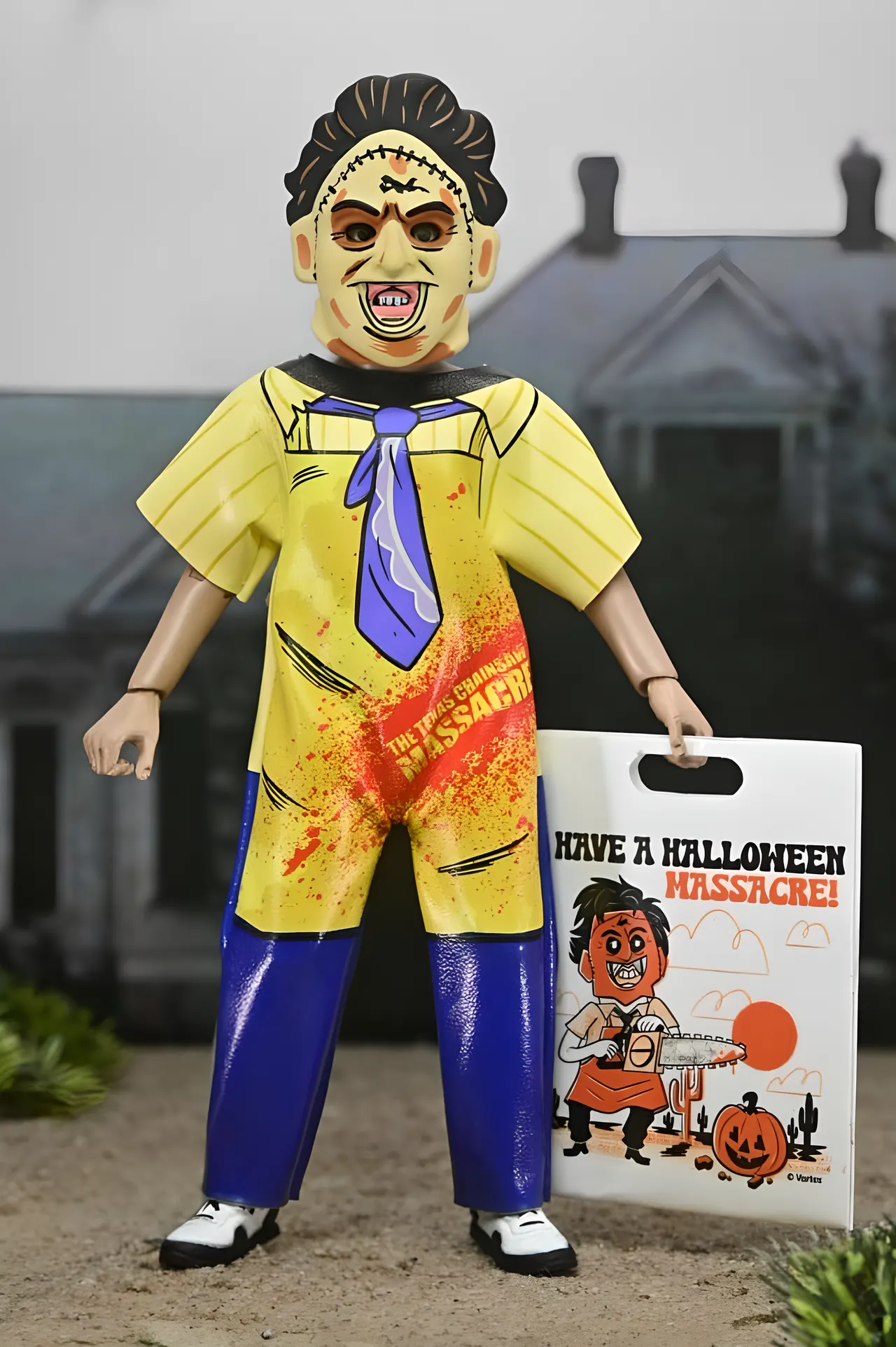 NECA Ben Cooper Costume Series 9 Leatherface Action Figure – 15 cm (The Texas Chainsaw Massacre) - Image 4