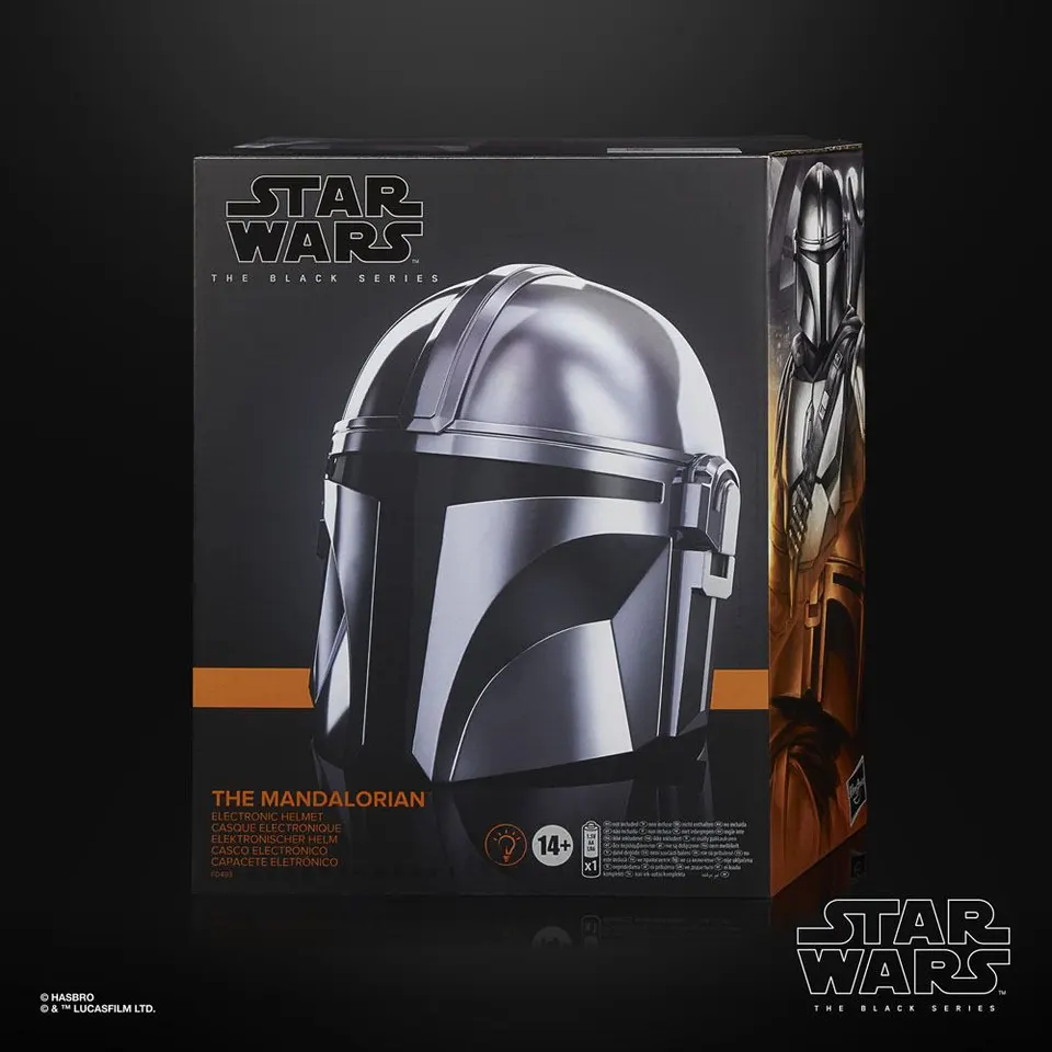 Hasbro Star Wars Black Series The Mandalorian Electronic Helmet - Image 7