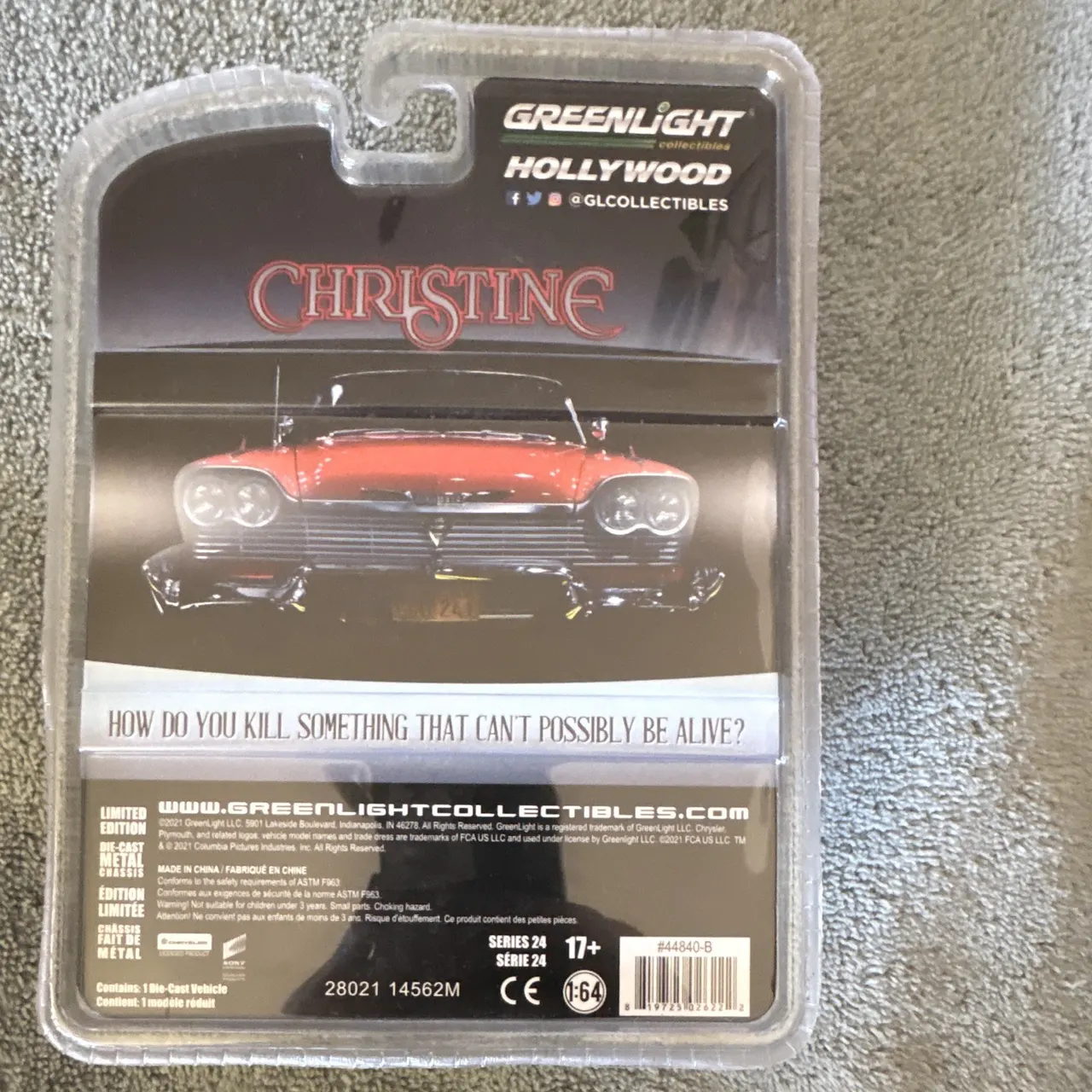 Green Light Collectibles Hollywood 1:64 Christine 1958 Plymouth Fury - Image 5