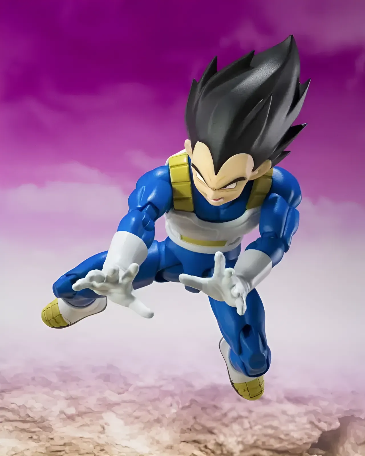 S.H.Figuarts Vegeta Daima – Super Saiyan 2 (Buu Saga) Figure - Image 1