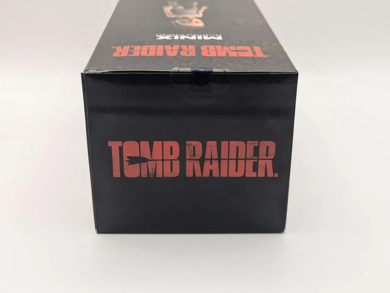 Minix Vinyl Figure – Lara Croft (Alicia Vikander) #107 – Tomb Raider - Image 4