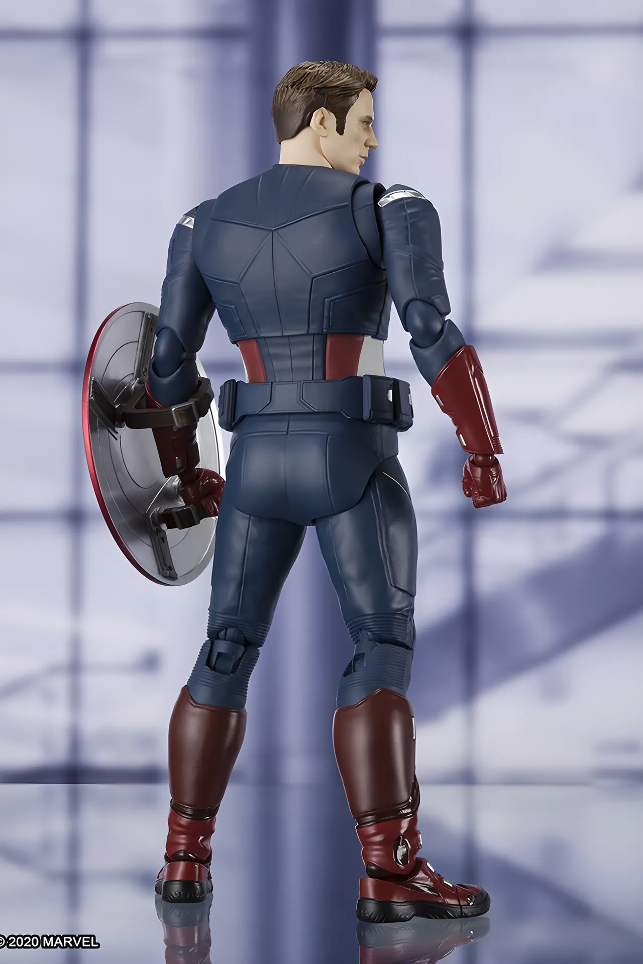 Bandai Tamashii Nations S.H.Figuarts Captain America Cap vs Cap – Blue - Image 5