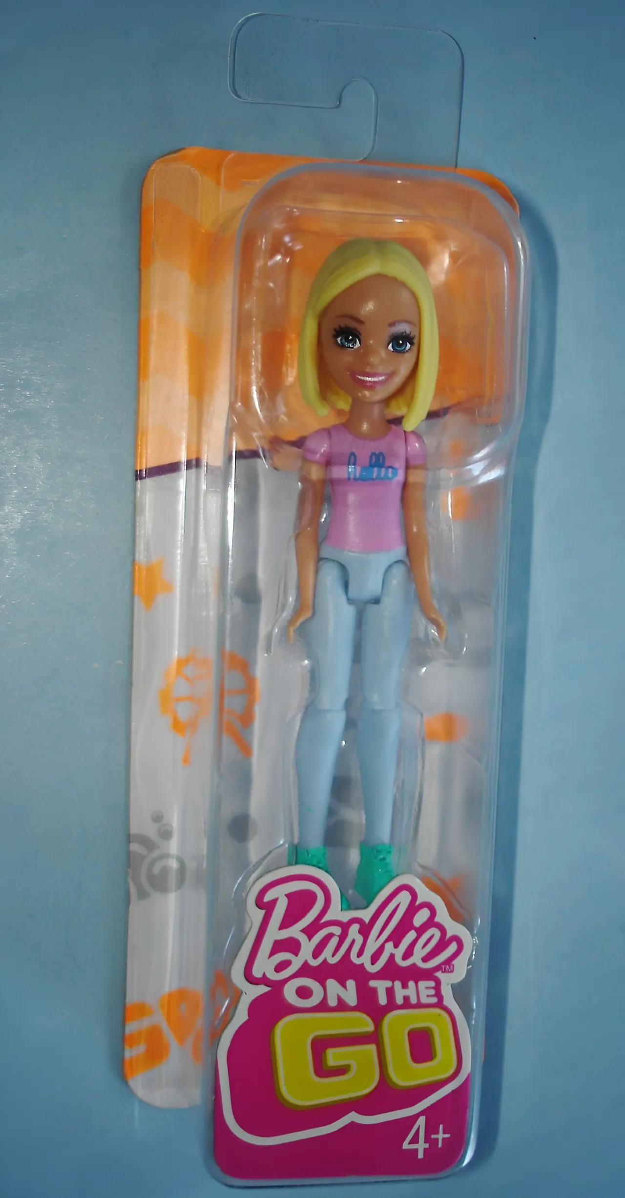 Mattel Barbie On The Go 4" Figure FHV73 – 2017 - Image 1