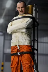 NECA Hannibal Lecter 7" Action Figure – The Silence of the Lambs - Thumbnail 6