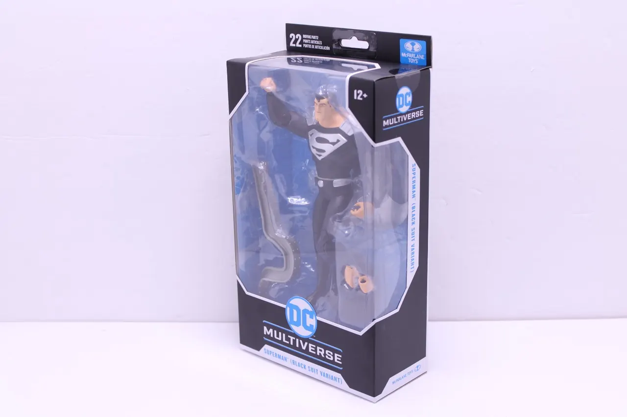 McFarlane Toys DC Multiverse Superman Black Variant 7" Figure - Image 7