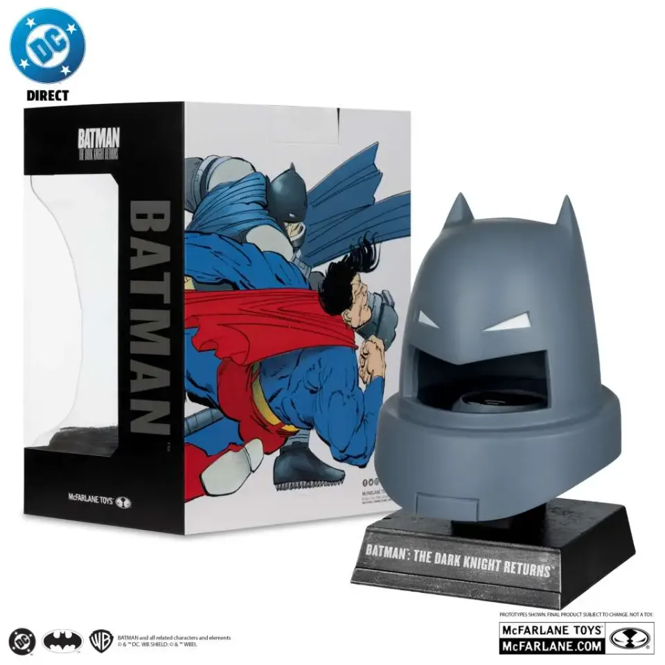 McFarlane Toys Armored Batman Cowl – 1:3 Scale (Dark Knight Returns) - Image 2
