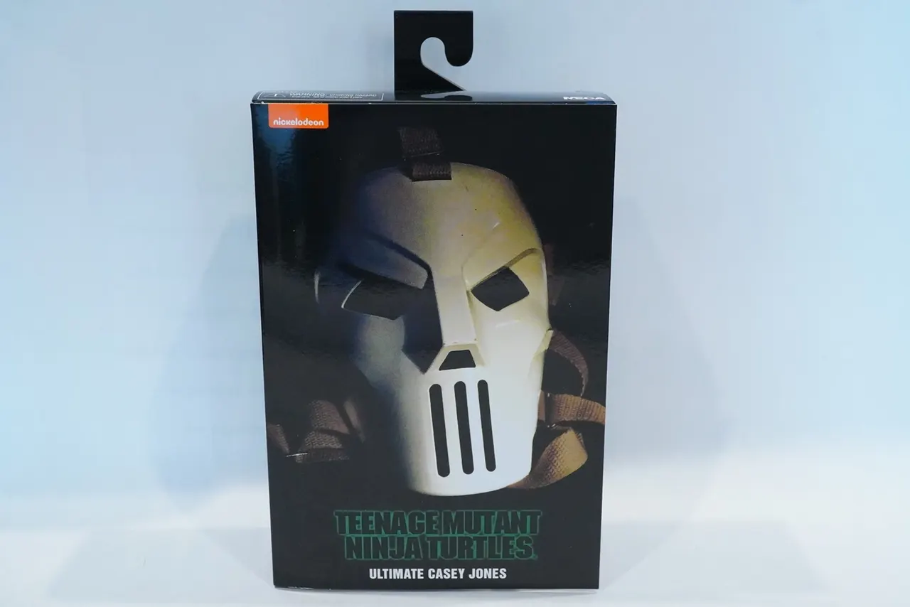 NECA Teenage Mutant Ninja Turtles 1990 Movie Ultimate Casey Jones 7" Figure - Image 8
