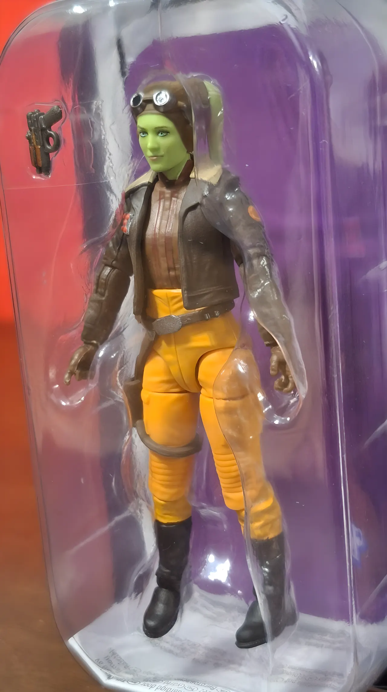 Hasbro Star Wars Vintage Collection Hera Syndulla 3.75" Action Figure - Image 4