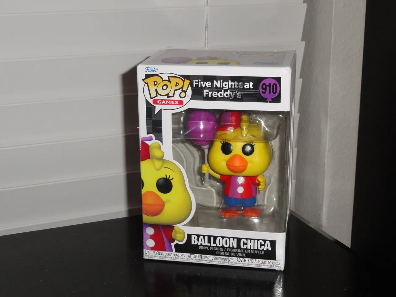 Funko Pop! Games Five Nights at Freddy's Balloon Chica SB - Image 5