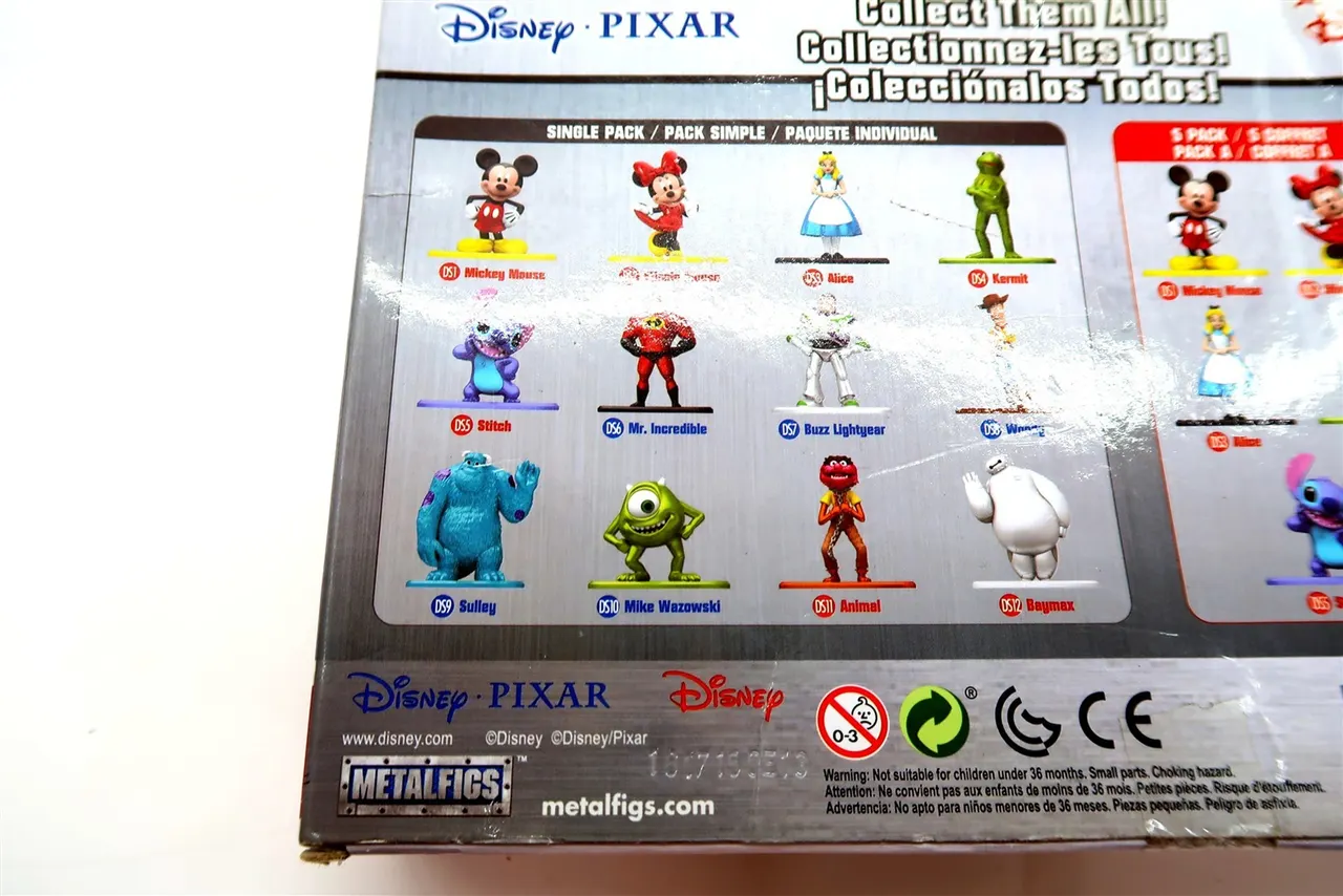 Jada Toys Disney Nano Metalfigs 10-Pack Die-Cast Mini Figures - Image 4
