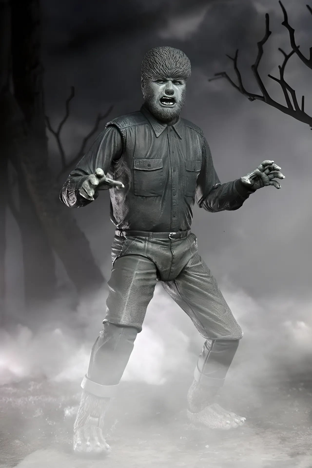 NECA Universal Monsters Ultimate Black & White Wolfman 7" Figure - Image 6