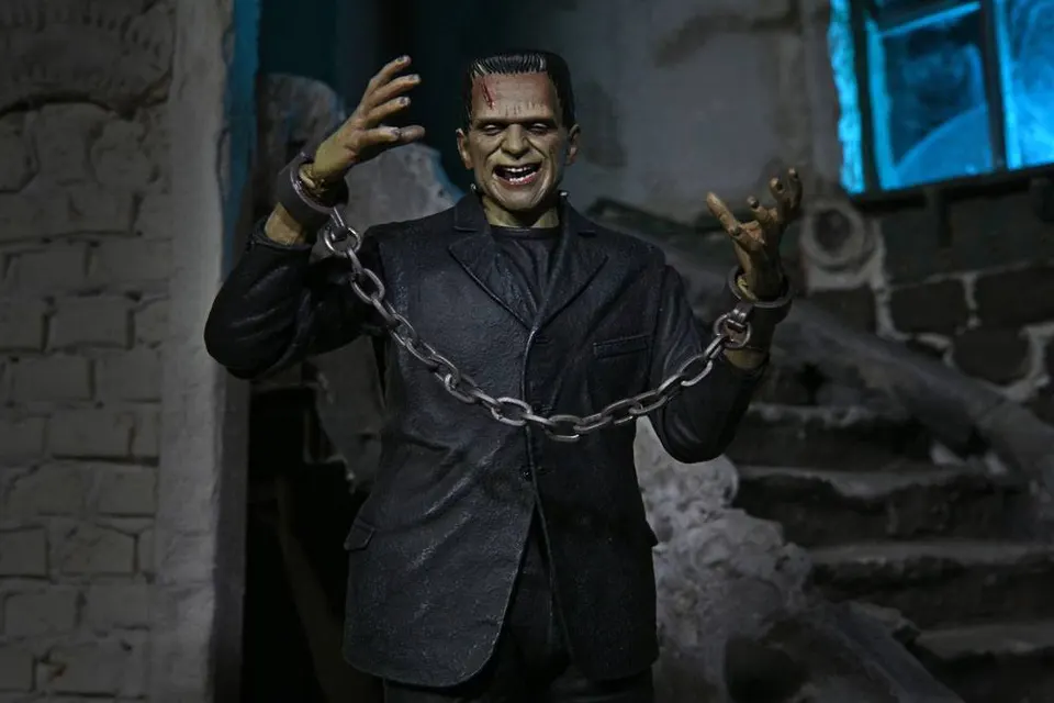 NECA Ultimate Frankenstein's Monster 7" Figure – Universal Monsters - Image 8
