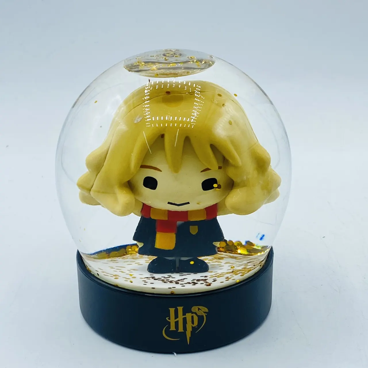 Paladone Harry Potter Snow Globe – Collectible Wizarding World Décor - Image 1