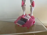 Hasbro Transformers War for Cybertron Kingdom Deluxe Arcee 6\" Figure - Thumbnail 8