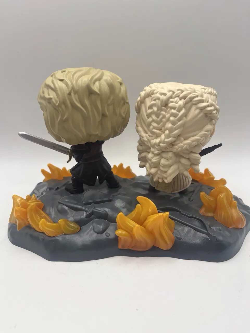 Funko Pop! Moments – Daenerys & Jorah – Game of Thrones - Image 6