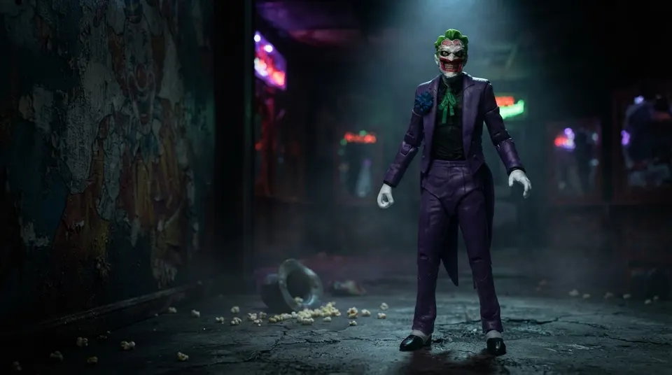 McFarlane Toys DC Multiverse Joker – Death of the Family 7" Figure