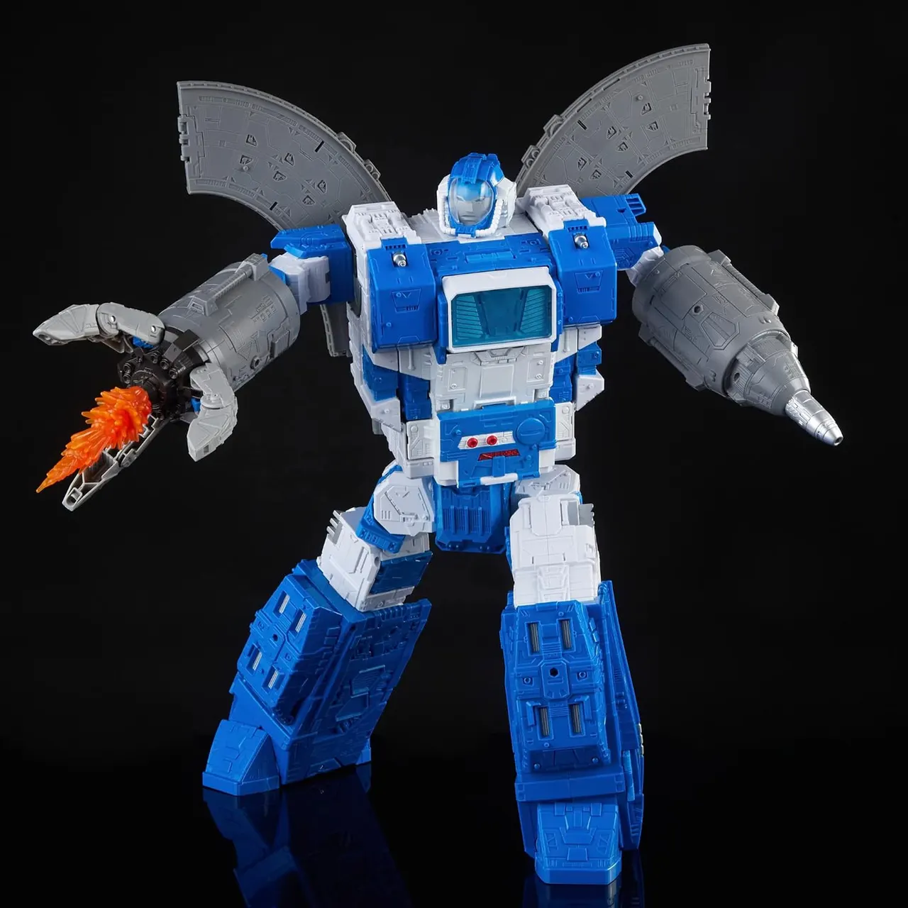 Alliance Entertainment Generations Selects Guardian Robot Titan Figure - Image 3