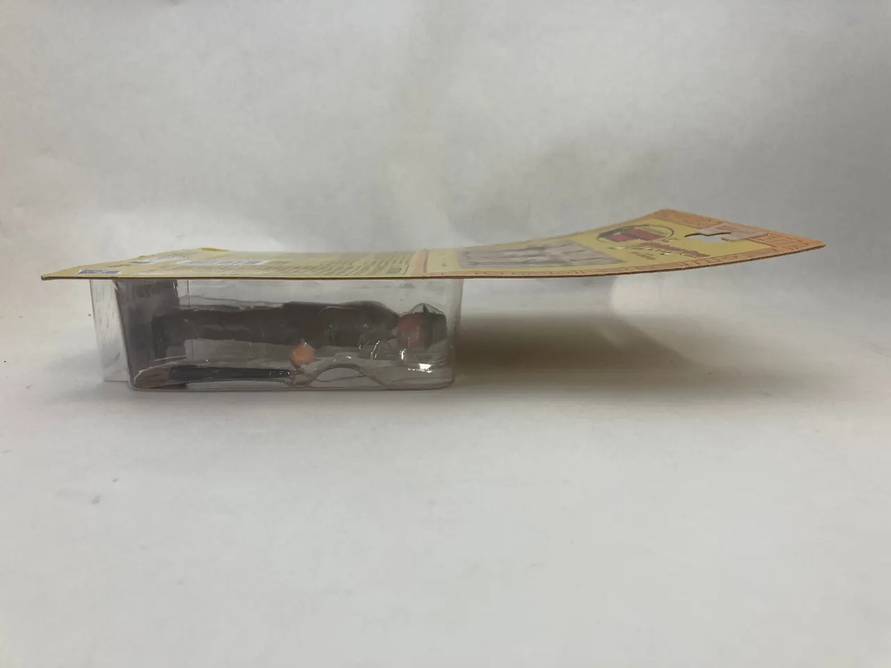 Hasbro Indiana Jones Dr. Henry Jones Sr. 3.75" Action Figure - Image 3