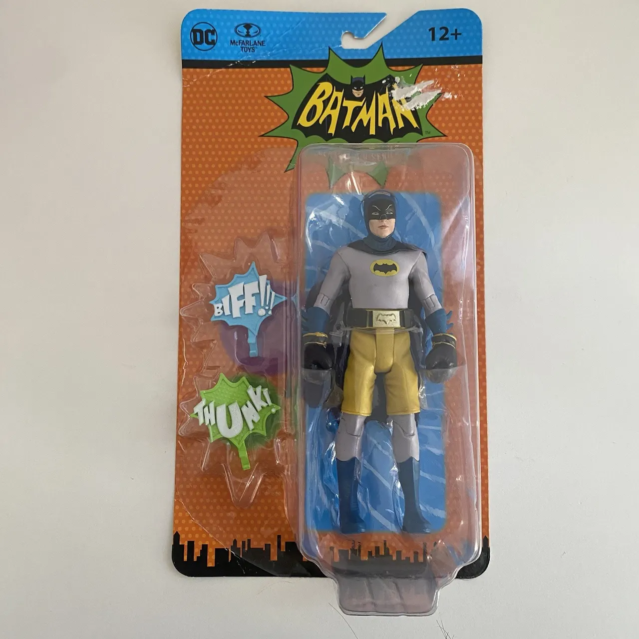 McFarlane Toys Batman '66 Boxing Figure – 6" DC Retro - Image 3