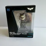 Beast Kingdom Catwoman Mini Egg Attack Figure (MEA-017) - Thumbnail 4