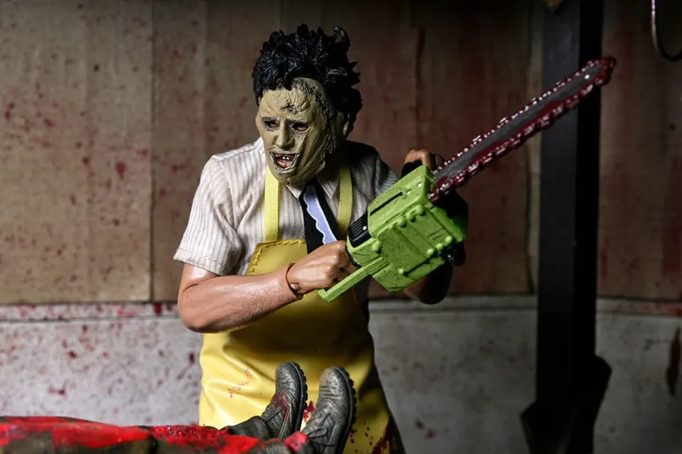 NECA Retro Cloth Leatherface "Pretty Woman" 50th Anniversary Action Figure - Image 8
