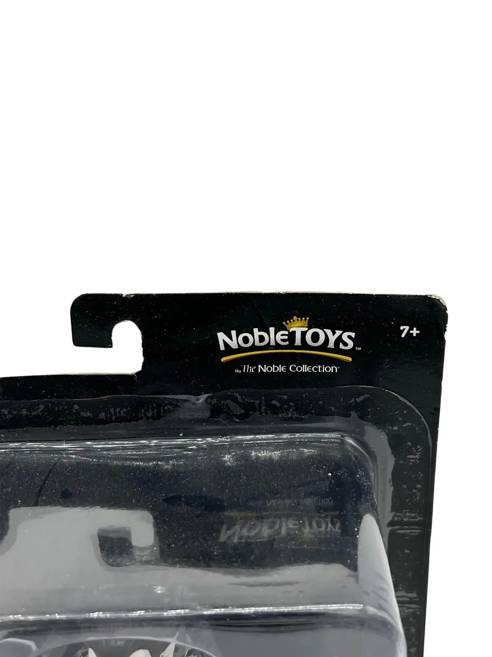 Noble Collection Dracula Bendyfig – Universal Monsters Collectible - Image 11