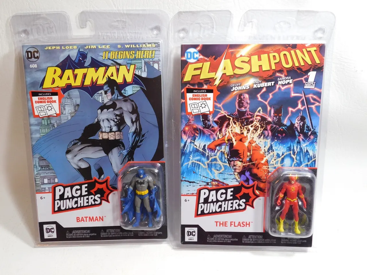 McFarlane Toys The Flash (Flashpoint) 3" Page Punchers Figure - Image 3