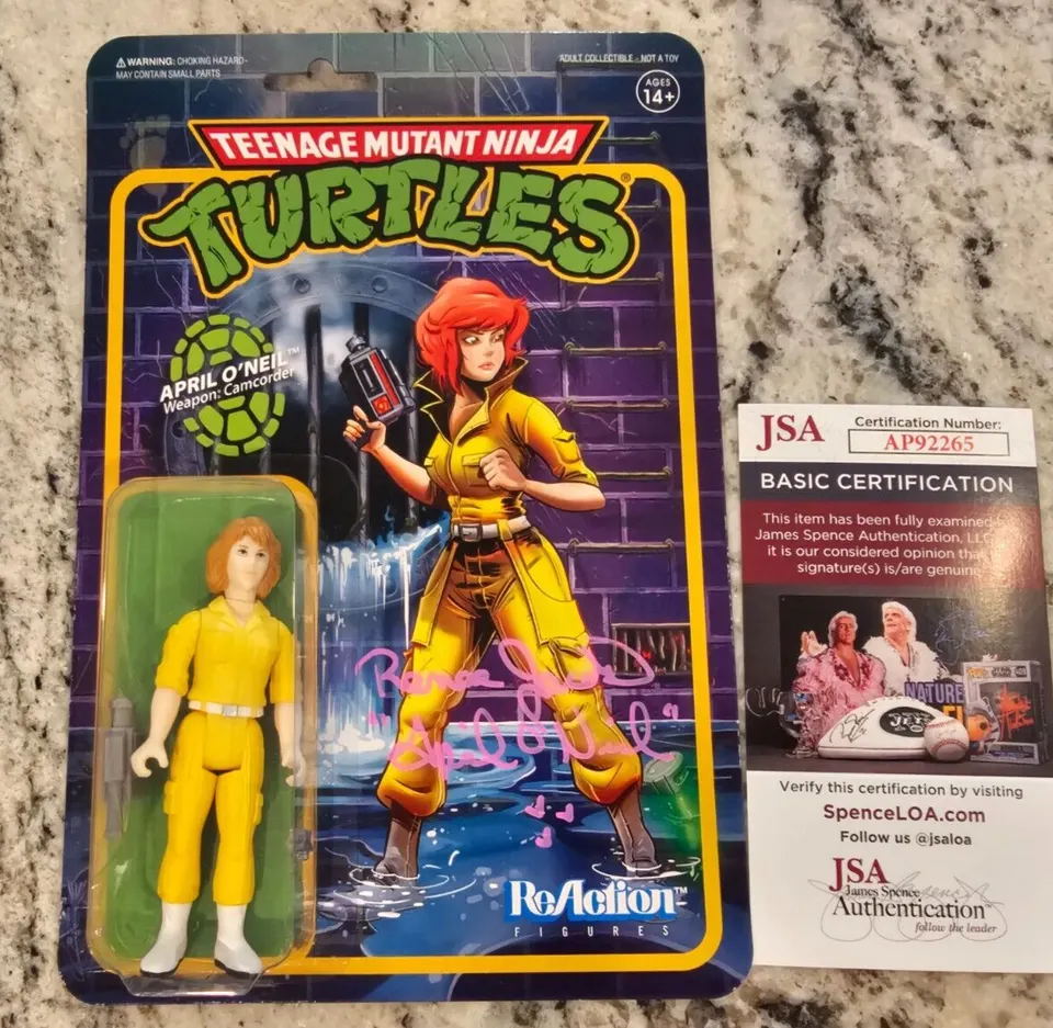 Super7 ReAction 3.75" April O'Neil TMNT TV '87 Figure - Image 1