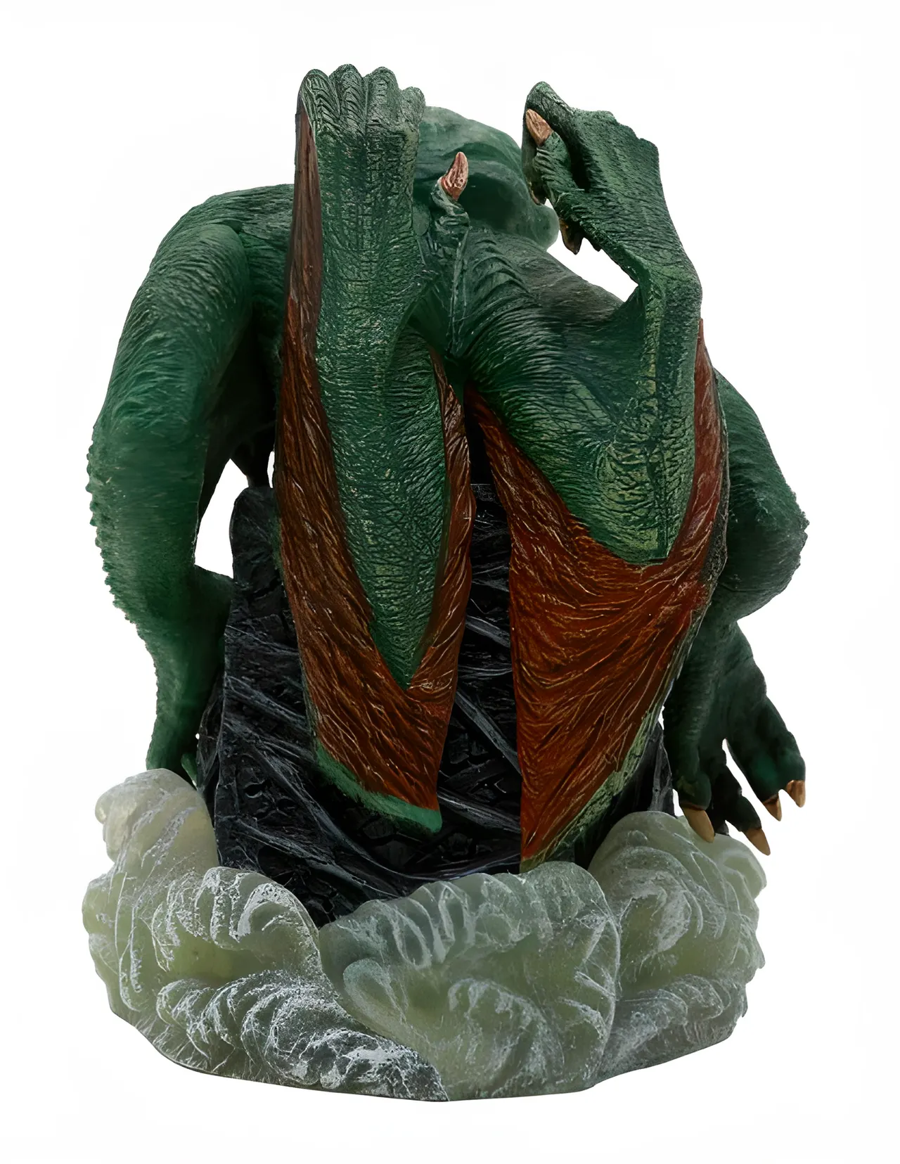 Diamond Select Toys Cthulhu Gallery Diorama (SEP192500) - Image 5